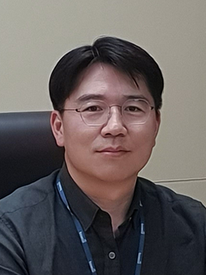 윤석준 사진